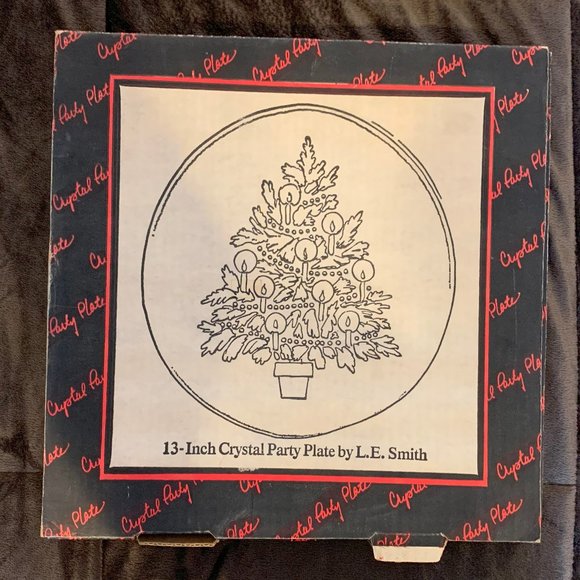 VINTAGE L.E. SMITH 13" CRYSTAL PARTY PLATE, CHRISTMAS SERVING PLATE, MADE IN USA - Picture 4 of 10